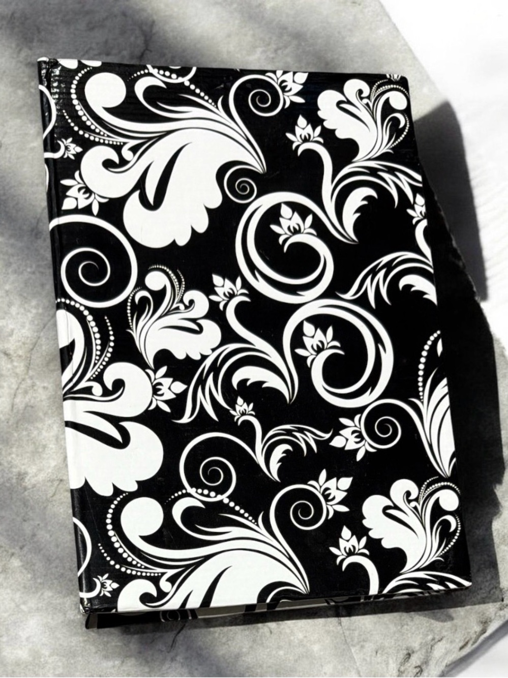 Vintage Damask 3-Ring Mini Photo Album Coupon Organizer Binder Black White NEW